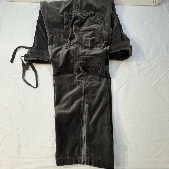 Sundance Nightfall Velvet Cargo Pants, Sz 14, Charcoal, NWOT w/ imperfections - Picture 9 of 16